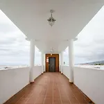 Paula Апартаменты Адехе